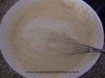 mezclar con harina y levadura
