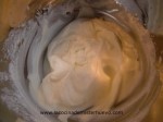 mezclar mascarpone y nata